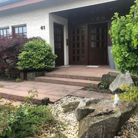 1-zimmer Apartment, 45 Qm, Im Weinort Neustadt-duttweiler *